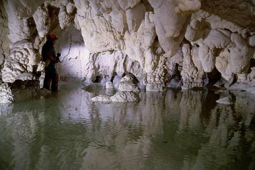 Grotta di Monte Cucco